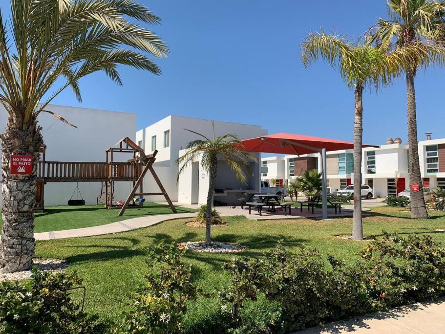 #CasaMare - Privada a una cuadra del mar con AC Ensenada Exterior foto