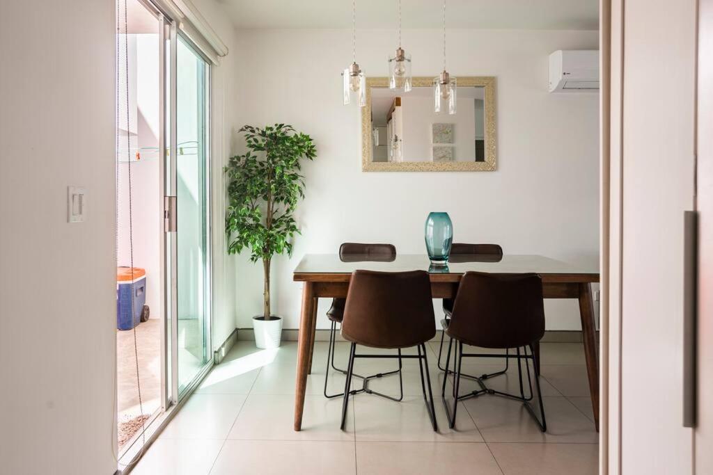 #CasaMare - Privada a una cuadra del mar con AC Ensenada Exterior foto