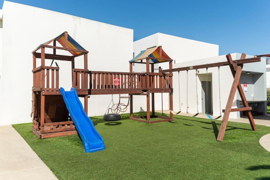 #CasaMare - Privada a una cuadra del mar con AC Ensenada Exterior foto